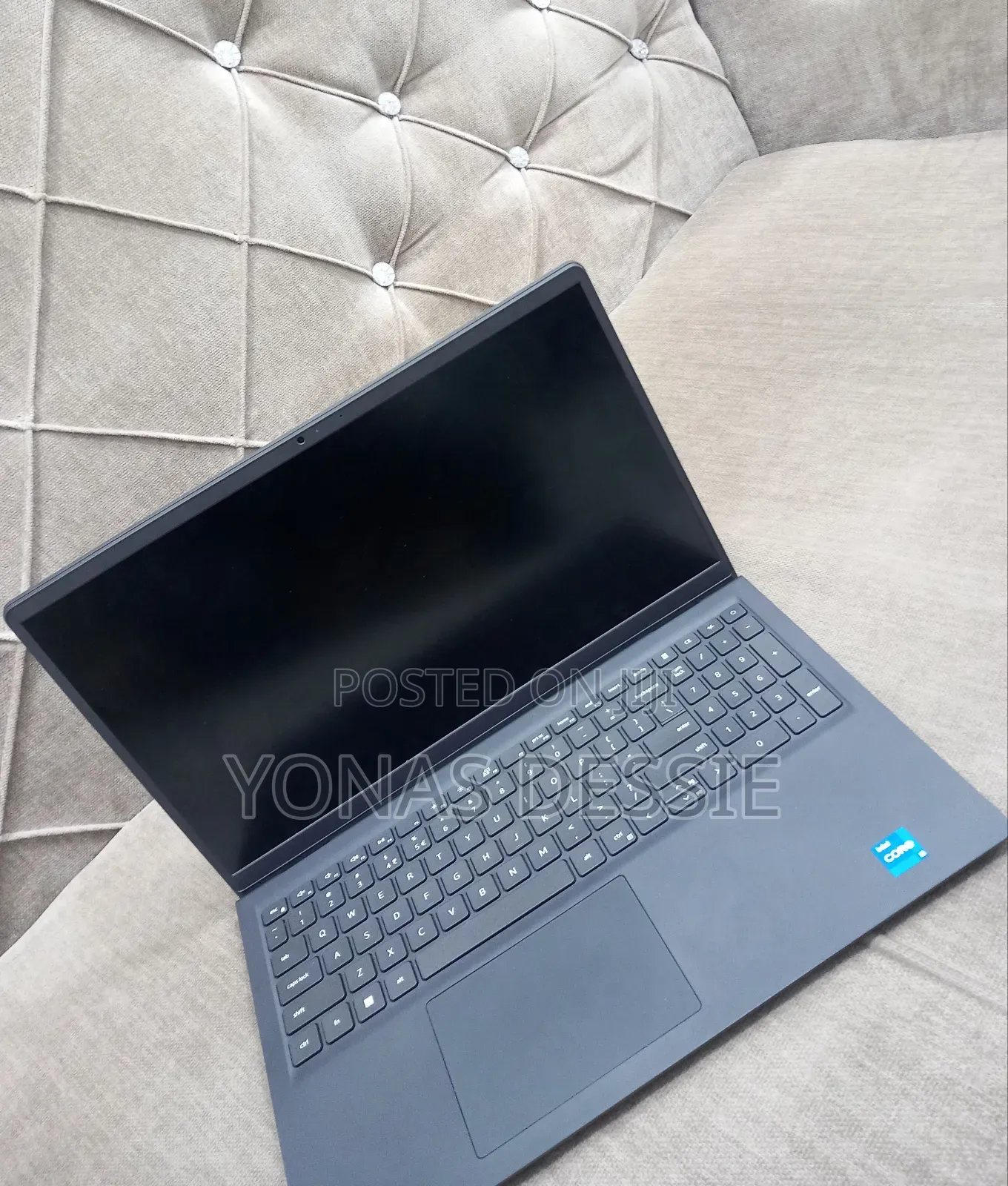 New Laptop Dell Vostro 3520 8GB Intel Core I5 SSD 512GB