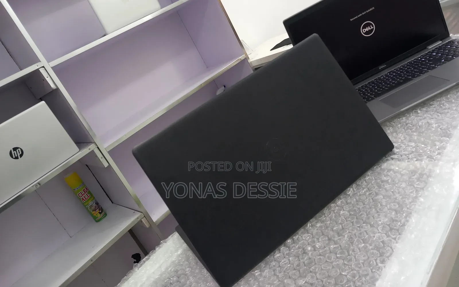 New Laptop Dell Vostro 3520 8GB Intel Core I5 SSD 512GB