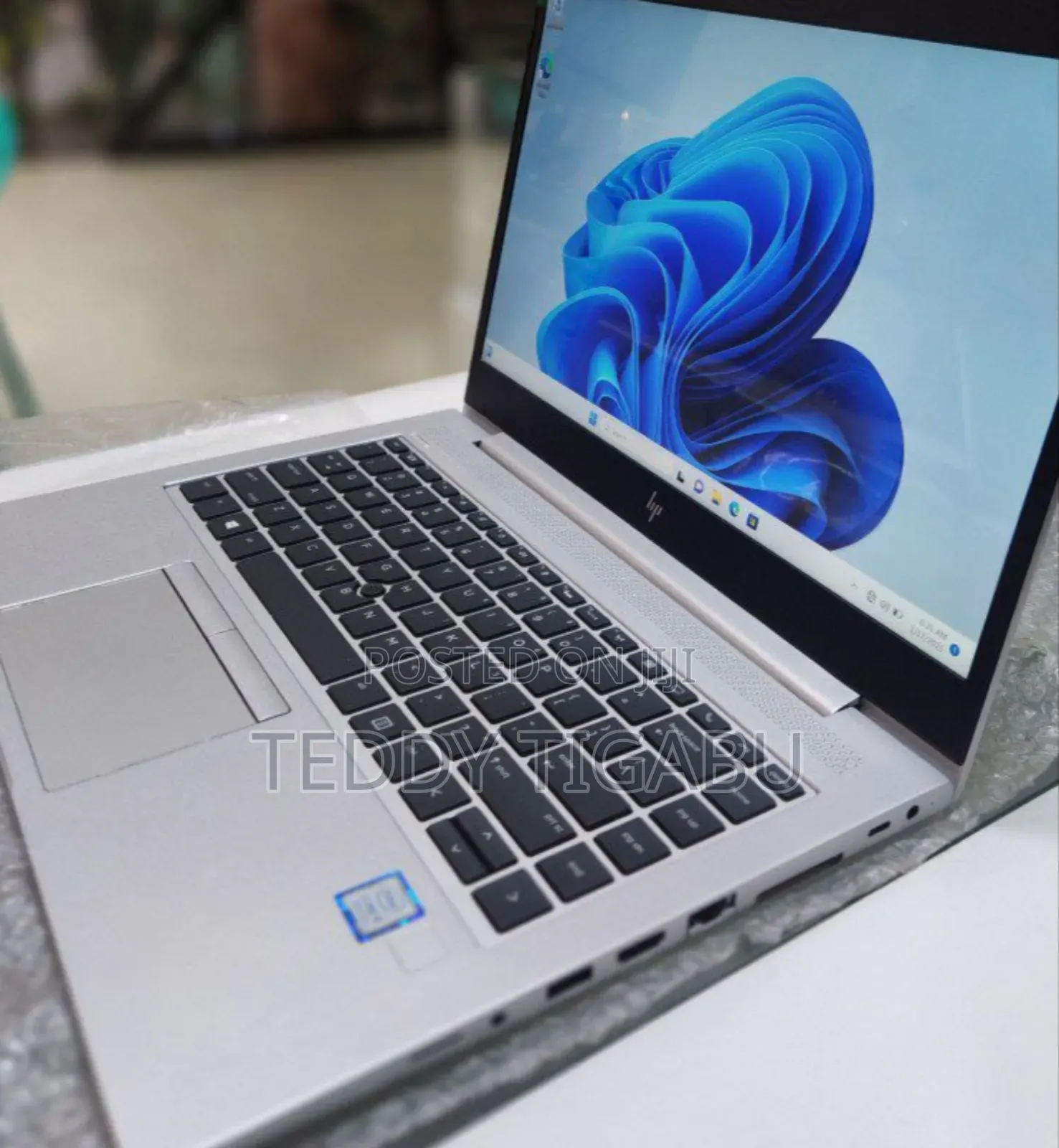 New Laptop HP EliteBook 840 G6 8GB Intel Core I5 SSD 256GB