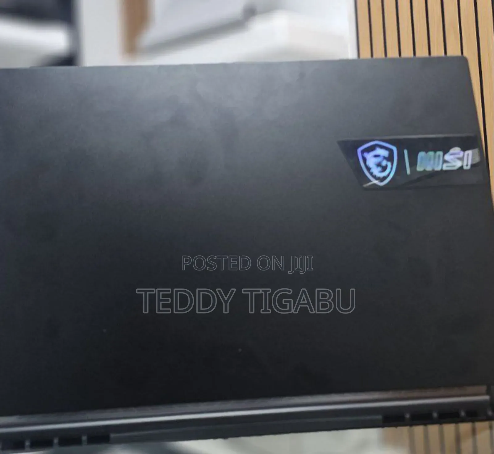 New Laptop MSI Stealth 14 Studio A13VF 16GB Intel Core I7 SSD 1T