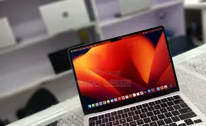 Photo - New Laptop Apple MacBook Air 2022 M2 8GB SSD 256GB