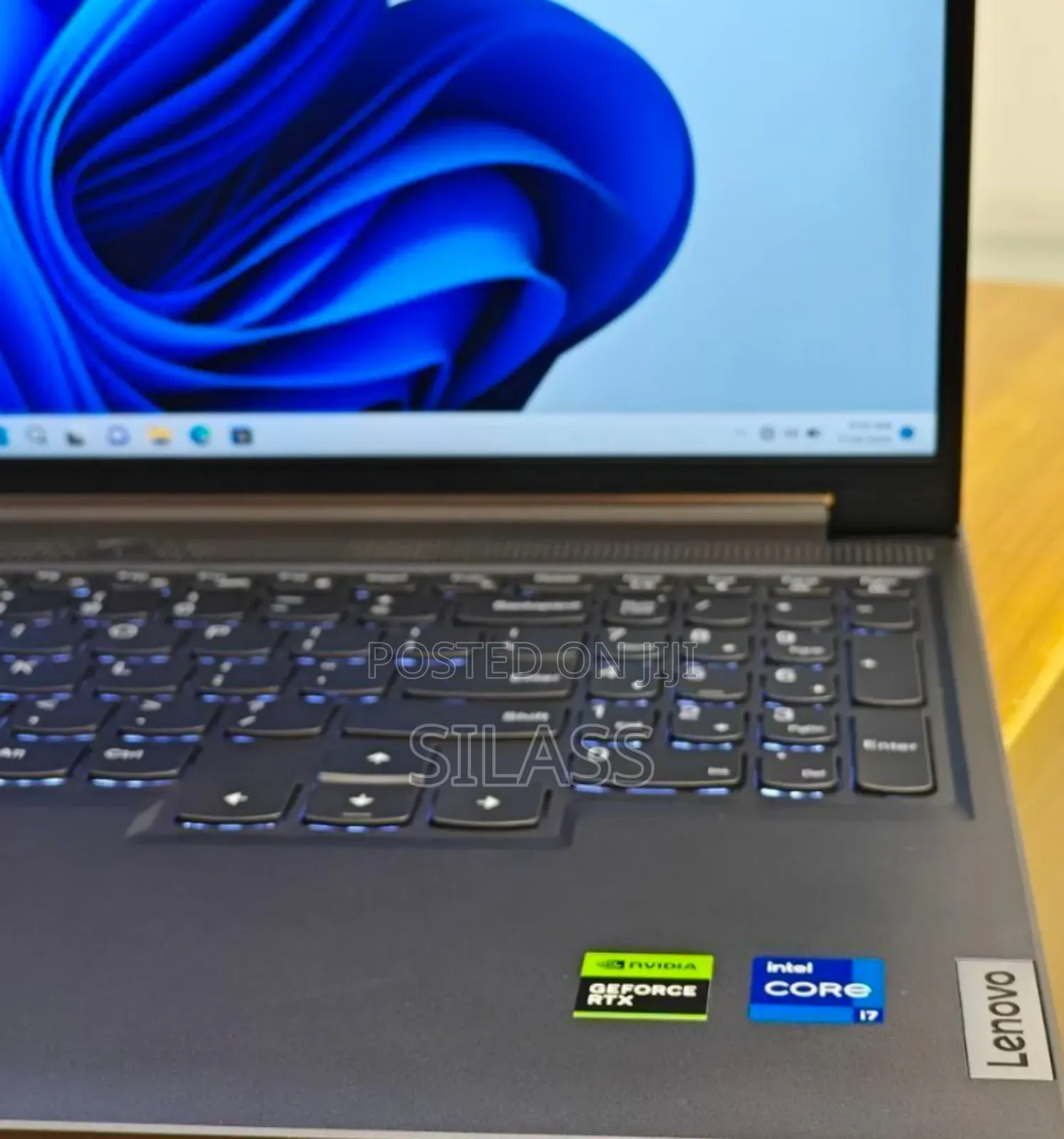 New Lenovo Legion Y7000P IRX9 Gaming Laptop 16GB Intel Core I7 SSD 1T