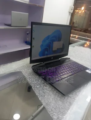 New Laptop HP Pavilion Power 15 8GB Intel Core I5 SSD 256GB