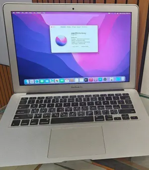 New Laptop Apple MacBook Air 2017 8GB Intel Core I5 SSD 256GB
