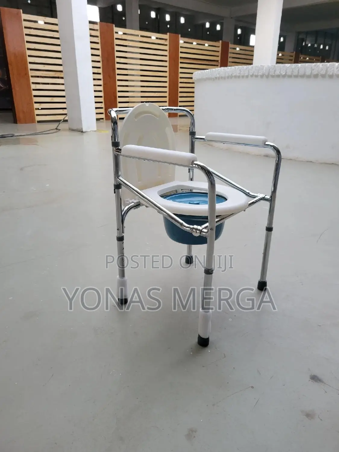 Toilet+Commode Chair焉飯bedside+Potty Chair邮霑commdo Chair墜፩hygienic+Pot