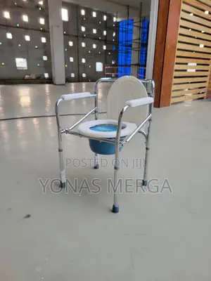Photo - Toilet Chair两፴commode Wheelchair崖ةpopo+Pot Chair0仗multi-Purpose Chair