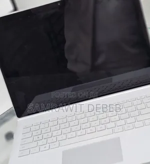 New Laptop Microsoft Surface Book 3 16GB Intel Core I7 SSD 256GB