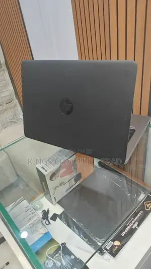 Photo - New Laptop HP EliteBook 840 8GB Intel Core I7 HDD 500GB