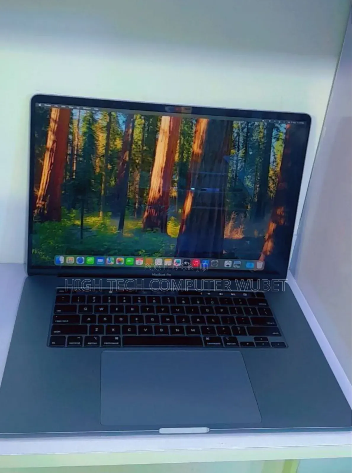 New Laptop Apple MacBook Pro 2019 16GB Intel Core I9 SSD 1T
