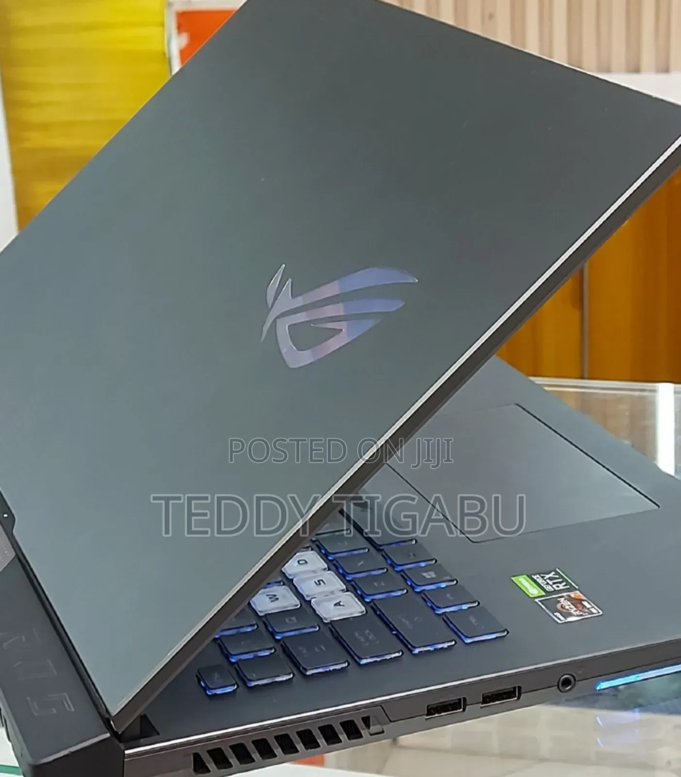 New Laptop Asus ROG Strix G15 16GB AMD Ryzen 7 SSD 1T