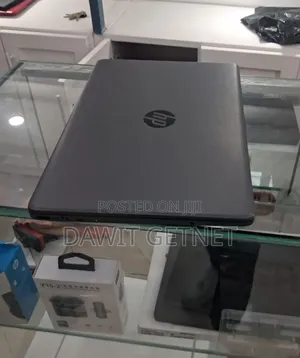 New Laptop HP Pavilion 15 8GB Intel Core I7 SSD 512GB