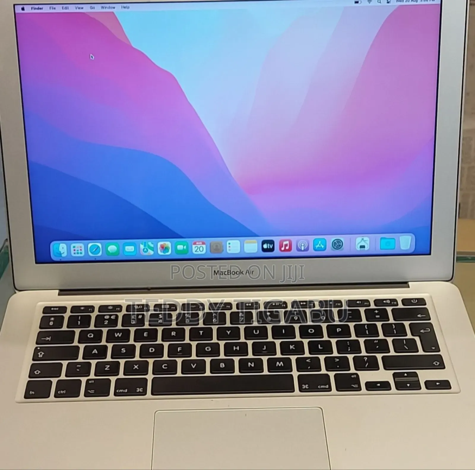 New Laptop Apple MacBook Air 2017 8GB Intel Core I5 SSD 256GB