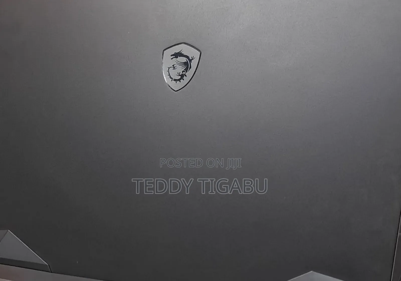 New Laptop MSI Pulse GL76 16GB Intel Core I7 SSD 1T