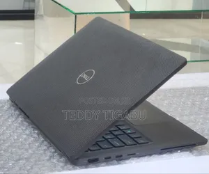 New Laptop Dell 16GB Intel Core I7 SSD 512GB