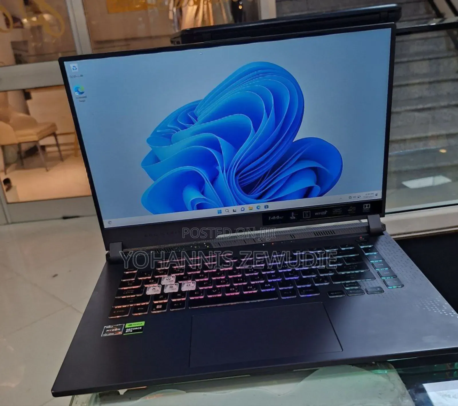 New Laptop Asus ROG Strix G15 16GB AMD Ryzen 7 SSD 1T