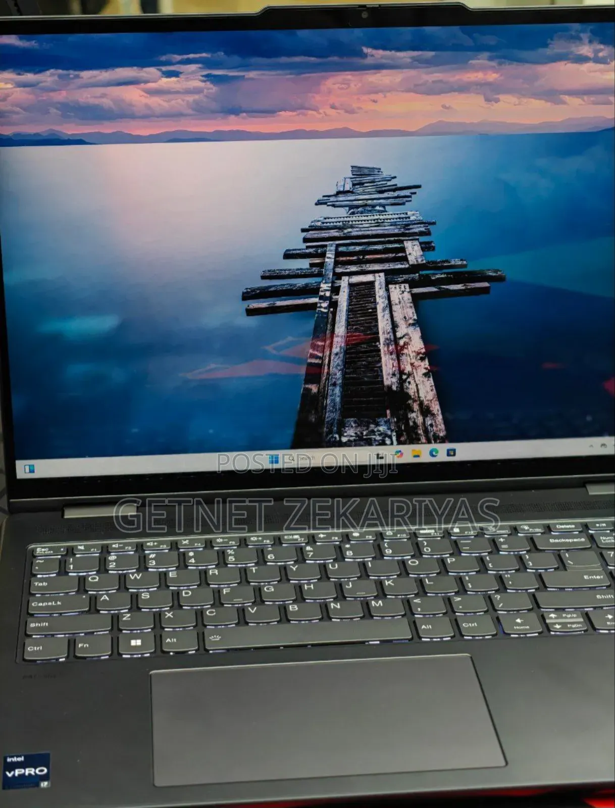 New Laptop Lenovo Yoga 7i 16GB Intel Core I7 SSD 1T