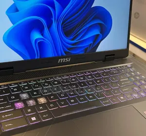 New Laptop MSI Crosshair 15 16GB Intel Core I7 SSD 1T