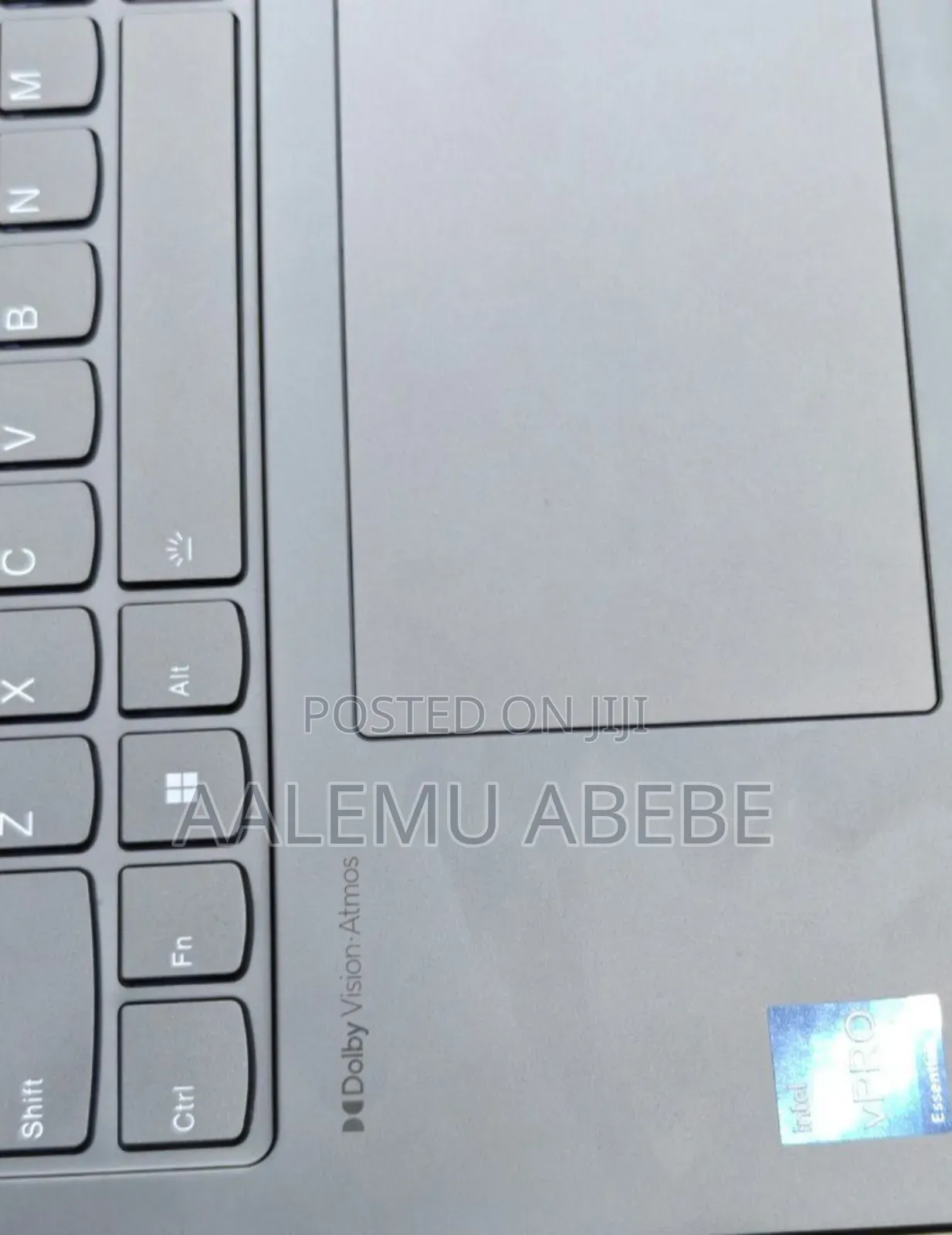 New Laptop Lenovo Yoga 7i 16GB Intel Core I7 SSD 1T