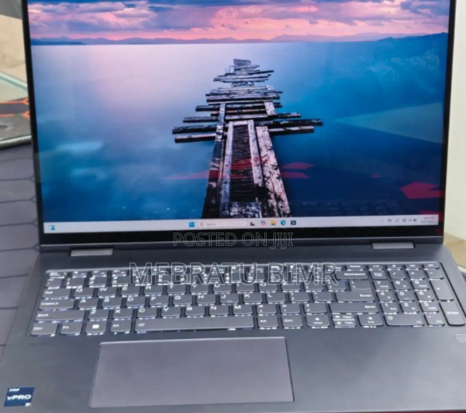 New Laptop Lenovo Yoga 7i 16GB Intel Core I7 SSD 1T