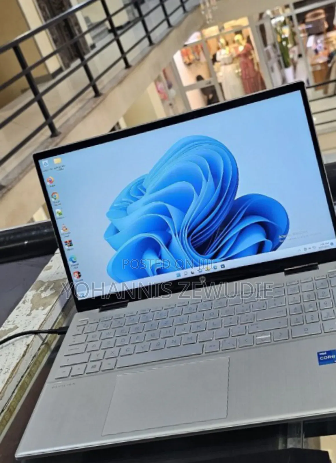New Laptop HP Pavilion 15-Cs3063cl 16GB Intel Core I5 SSD 512GB