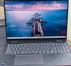 New Laptop Lenovo Yoga 7i 16GB Intel Core I7 SSD 1T