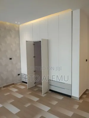 Furnished 9bdrm House in የሚሸጥ ቅንጡ ቤት አያት, Bole for sale