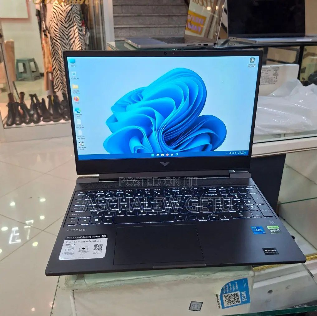 New Laptop HP Victus 15 16GB Intel Core I5 SSD 512GB