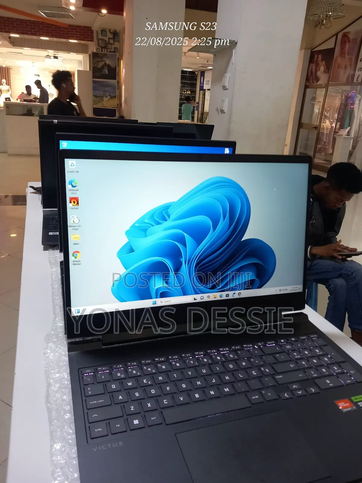 New Laptop HP Victus 15 16GB AMD Ryzen 7 SSD 512GB