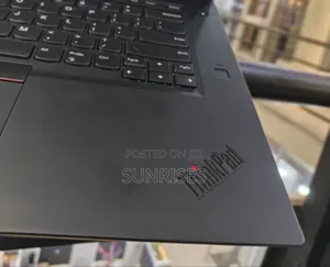 New Laptop Lenovo Thinkpad P14s 4GB Intel Core I7 SSD 512GB