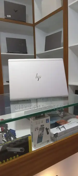 New Laptop HP EliteBook 840 16GB Intel Core I7 SSD 512GB