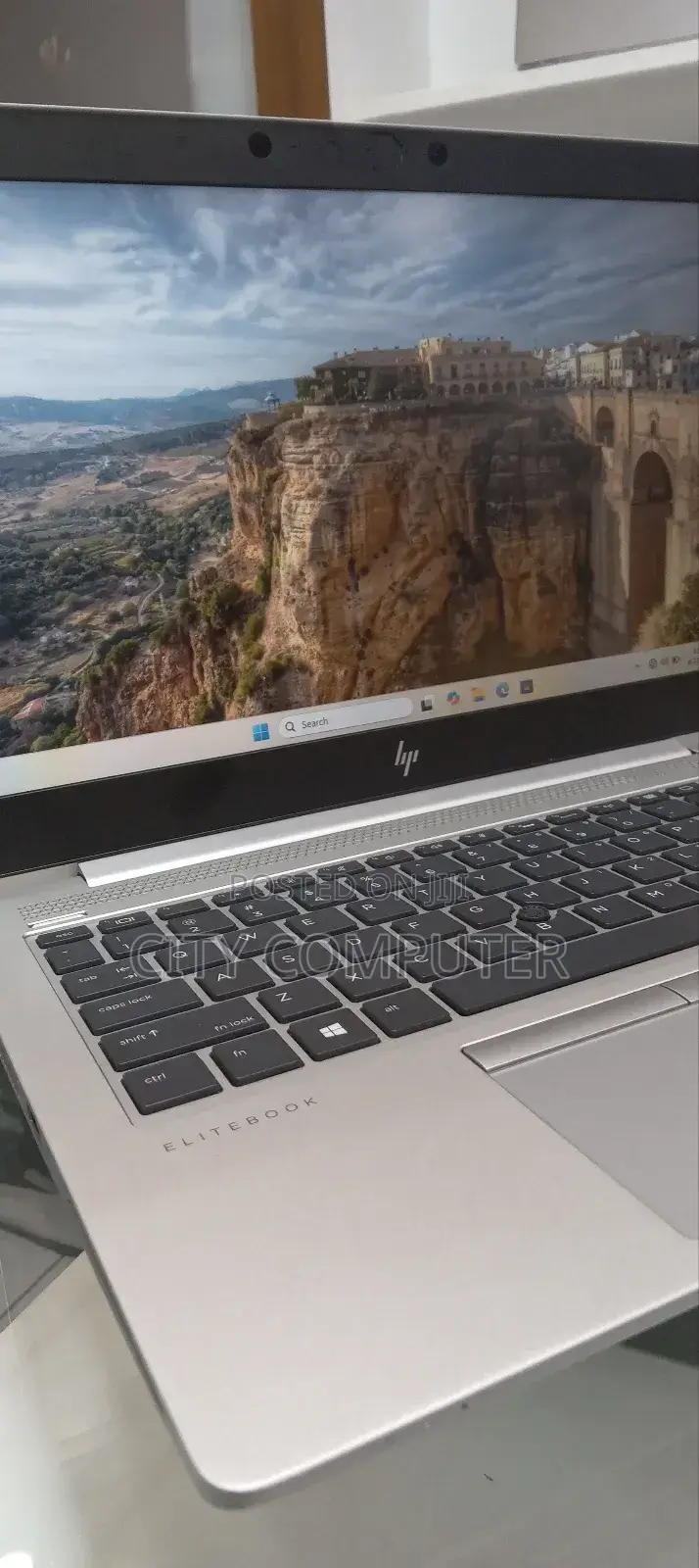 New Laptop HP EliteBook 840 16GB Intel Core I7 SSD 512GB