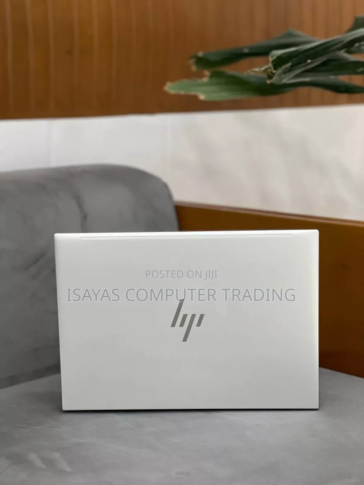 New Laptop HP EliteBook 840 G10 16GB Intel Core I7 SSD 512GB