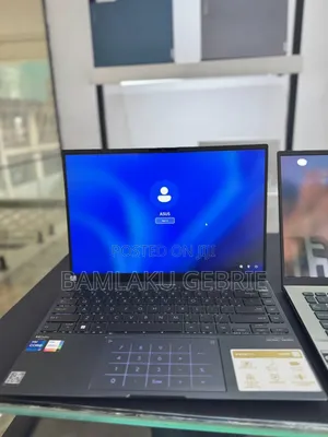 New Laptop Asus ZenBook UX430UA 16GB Intel Core I7 SSD 512GB