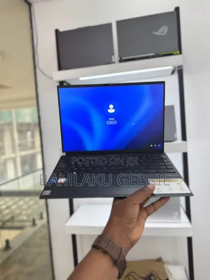 New Laptop Asus ZenBook UX430UA 16GB Intel Core I7 SSD 512GB