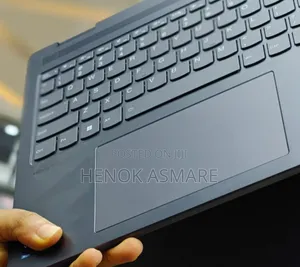 New Laptop Lenovo Yoga 7i 16GB Intel Core I7 SSD 1T