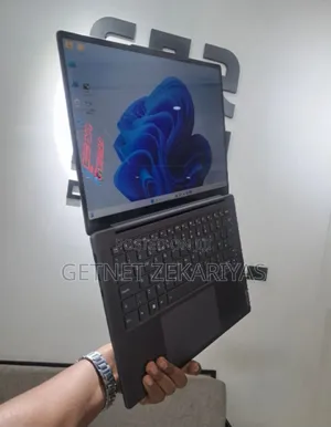 New Laptop Lenovo Yoga 3 16GB Intel Core I5 SSD 1T