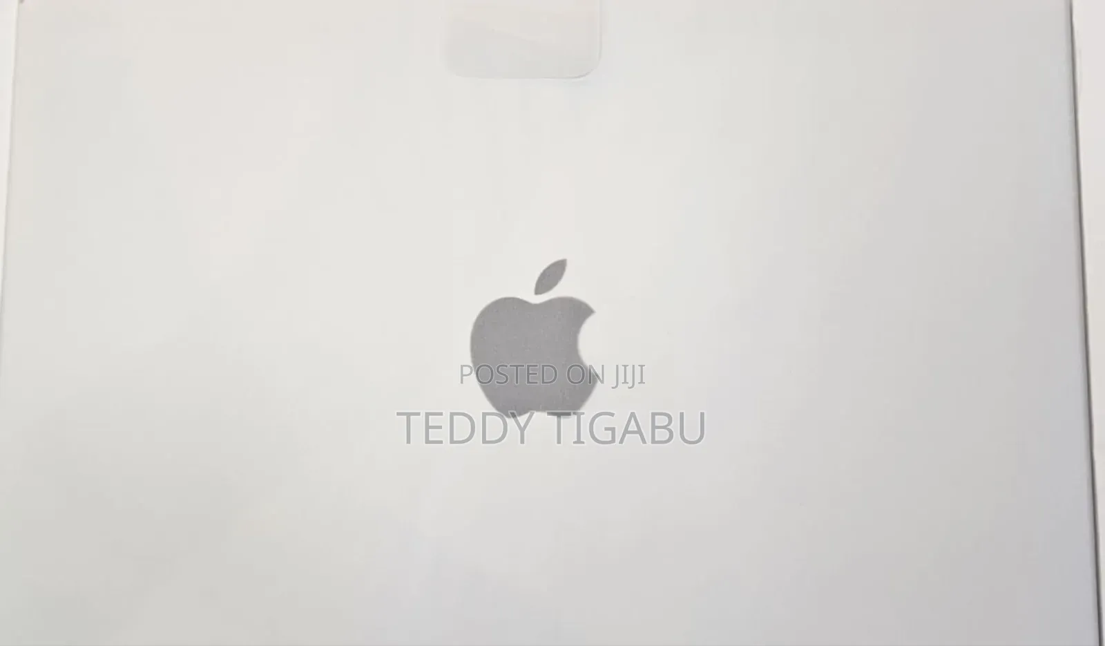 New Laptop Apple MacBook Pro 2024 M4 14-Inch 16GB Apple M4 SSD 512GB