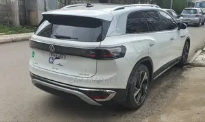 Volkswagen ID.6 2024 White