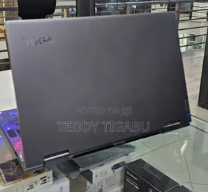 New Laptop Lenovo Yoga 7i 8GB Intel Core I7 SSD 512GB