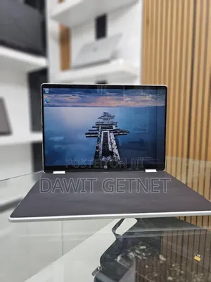 New Laptop HP OmniBook 5 14" 16GB Intel Core I7 SSD 512GB