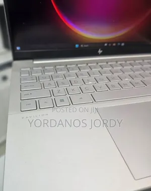 Photo - New Laptop HP Pavilion 15 16GB Intel Core i5 SSD 1T