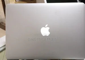 New Laptop Apple MacBook Pro 2019 4GB Intel Core i5 SSD 128GB