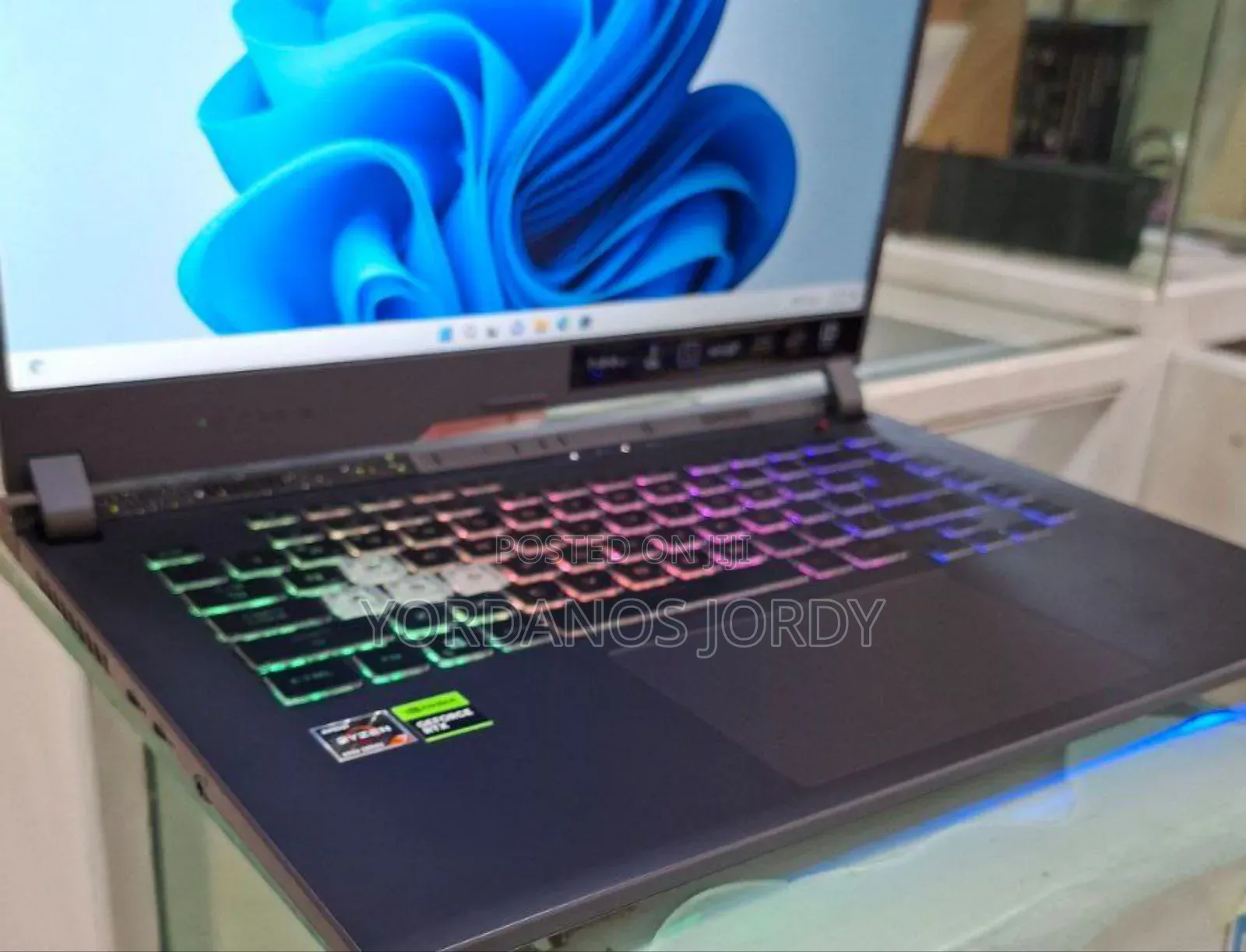 New Laptop Asus ROG Strix G15 16GB AMD Ryzen 7 SSD 1T