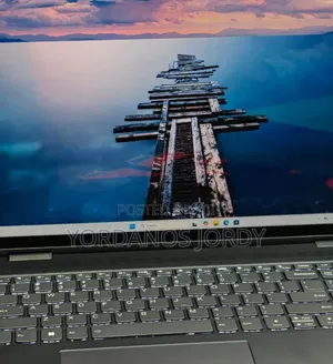 Photo - New Laptop Lenovo Yoga 7i 16GB Intel Core I7 SSD 1T