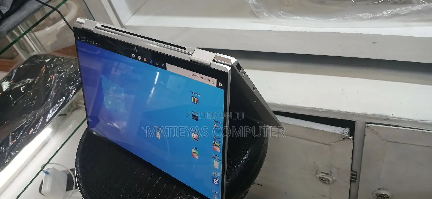 New Laptop HP EliteBook X360 1040 G7 16GB Intel Core I7 SSD 512GB