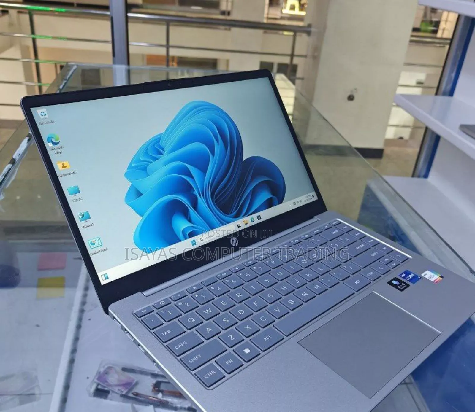 New Laptop HP Stream Notebook 16GB Intel Core I7 SSD 1T