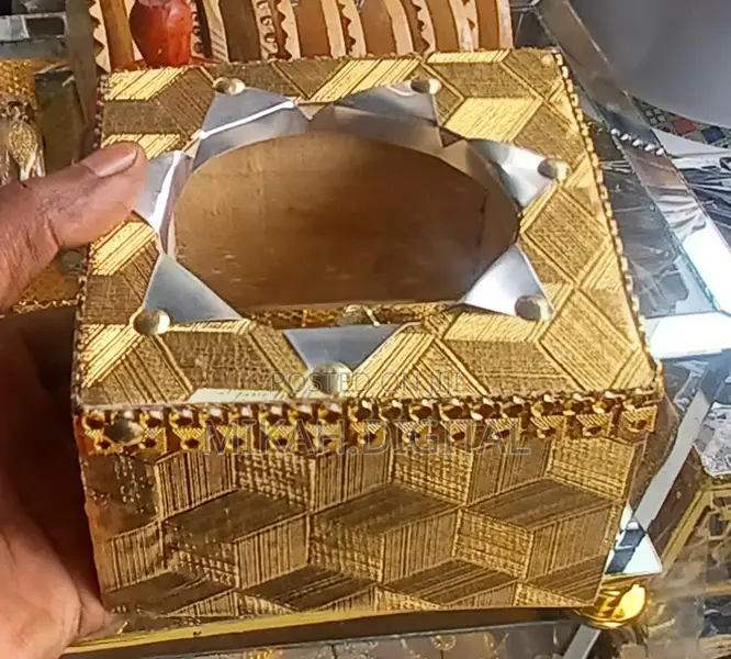 Golden Black Open Side Rekebot | ወርቃማ ረከቦት