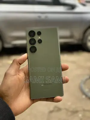 Photo - Samsung Galaxy S23 Ultra 256 GB Green