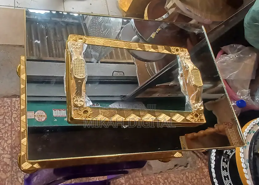 Golden Rectangular Glass Top Rekebot | ወርቃማ ባለመስታወት ረከቦት
