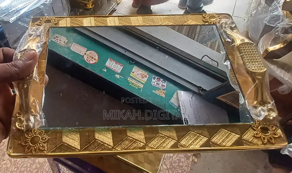 Golden Rectangular Glass Top Rekebot | ወርቃማ ባለመስታወት ረከቦት